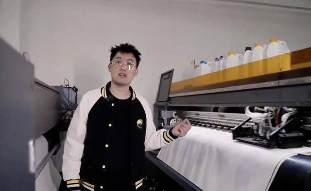 澳门威尼斯人他大二创业赚400多万从穷门生做到营收万万的老板(图8)